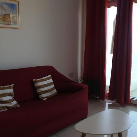 Flat 3 Blue Waves Apartment St. Paul's Bay Bagian luar foto